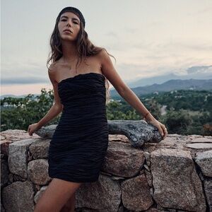 NWT Zara linen blend black mini body corn dress size small